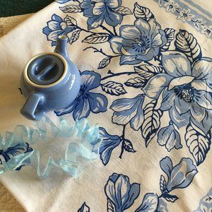 Vintage Tablecloth Muslin Cotton Blue White Floral